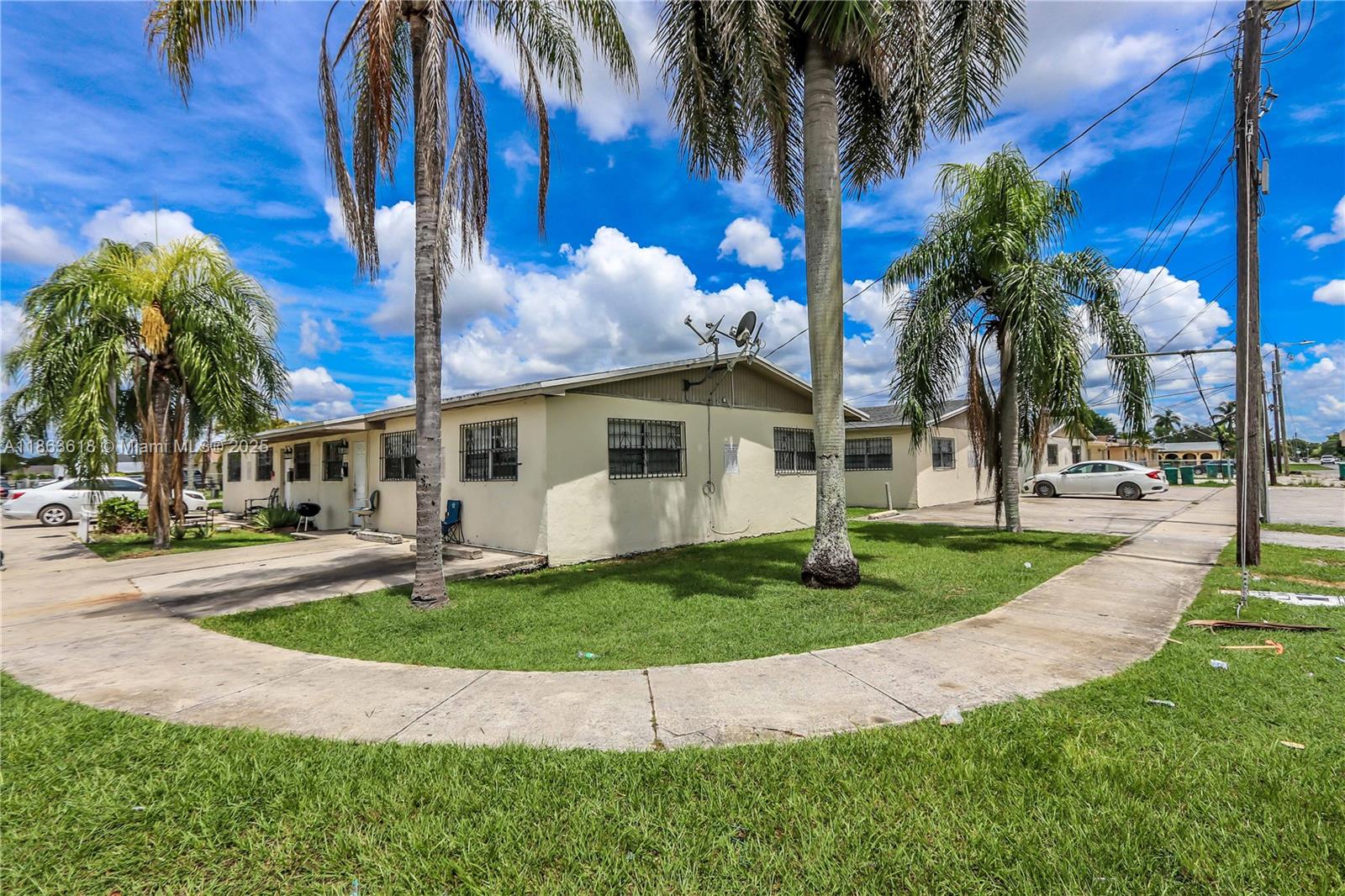 See details / 2100 sq. ft. $ 2025-08-22 0 Photo