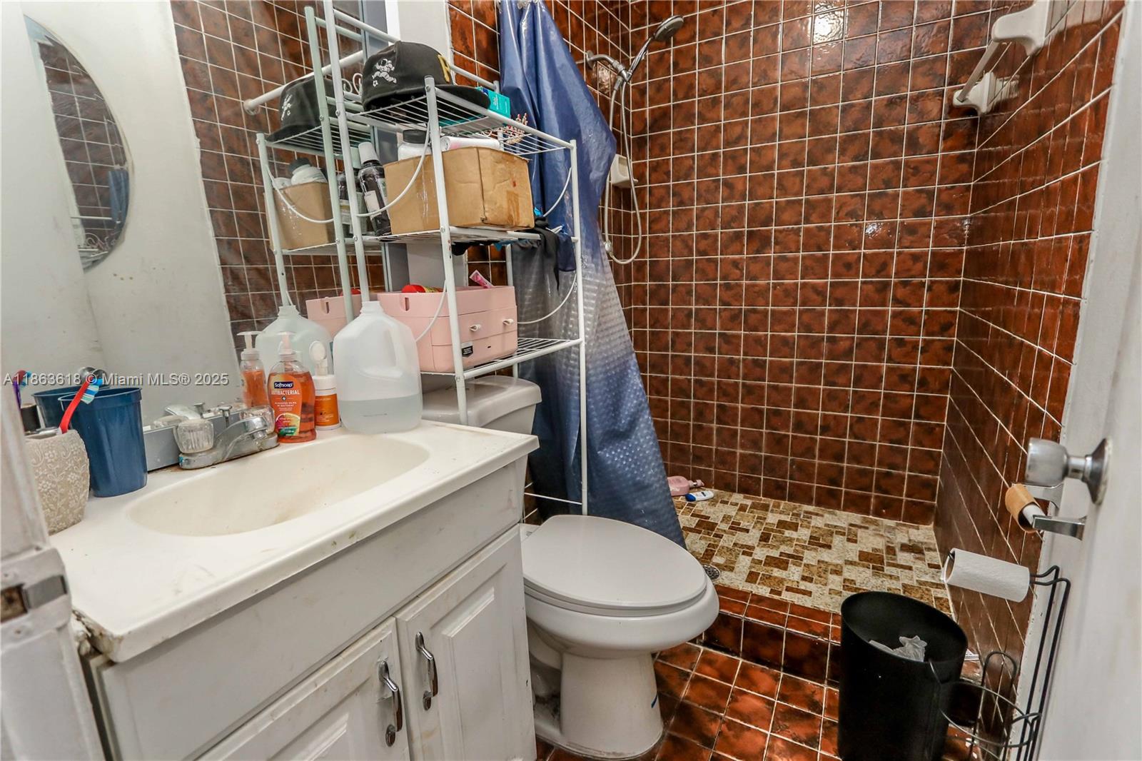See details / 2100 sq. ft. $ 2025-08-22 0 Photo