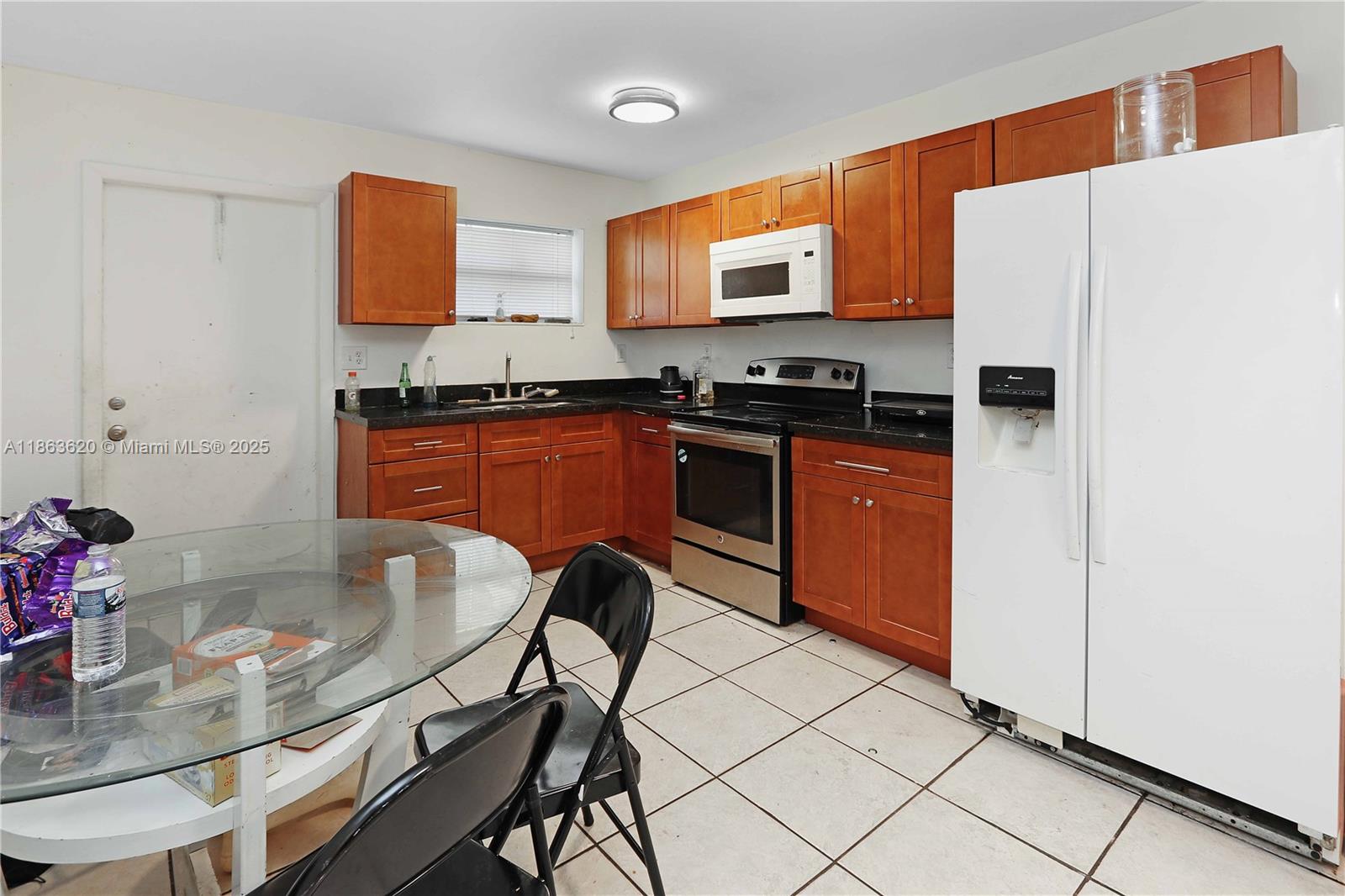 See details / 2100 sq. ft. $ 2025-08-22 0 Photo