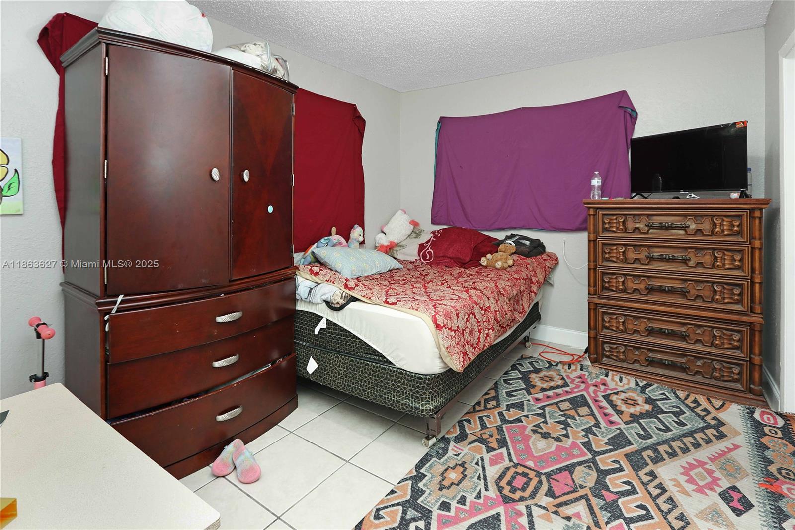 See details / 2100 sq. ft. $ 2025-08-22 0 Photo