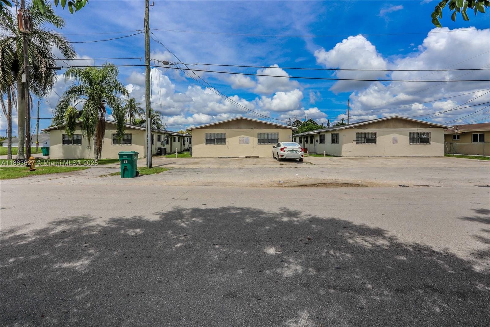 See details / 2100 sq. ft. $ 2025-08-22 0 Photo