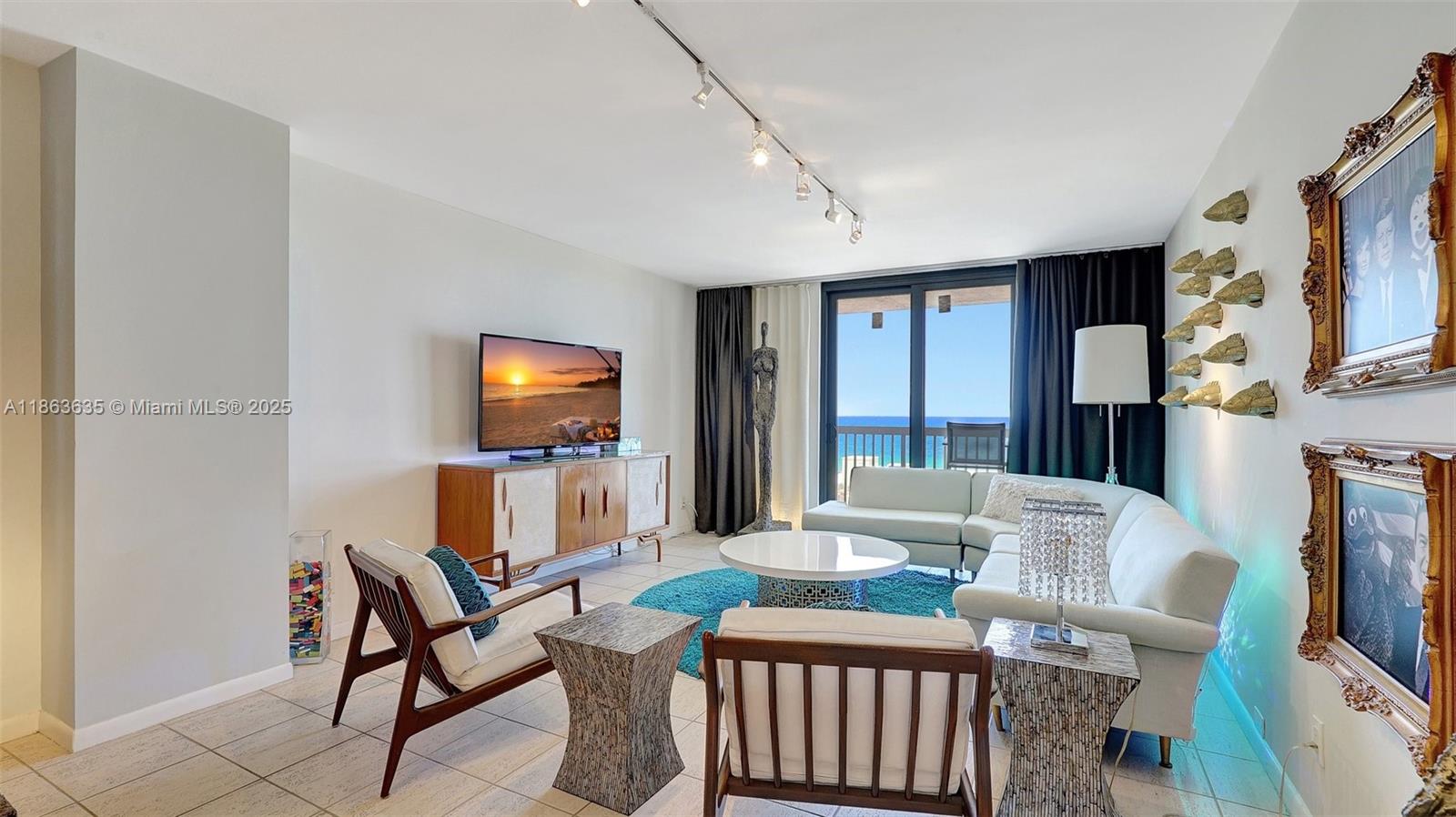 Photo of 1500 Ocean Dr #12H, Hollywood, Florida, 33019 -