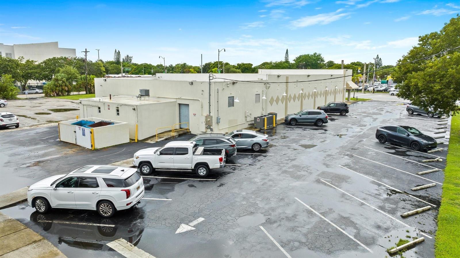   / 0  sq. ft. $ 2025-10-25 0 Photo