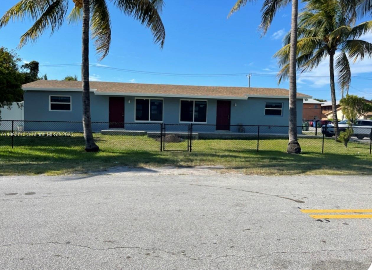 See details / 1700 sq. ft. $ 2025-08-22 0 Photo