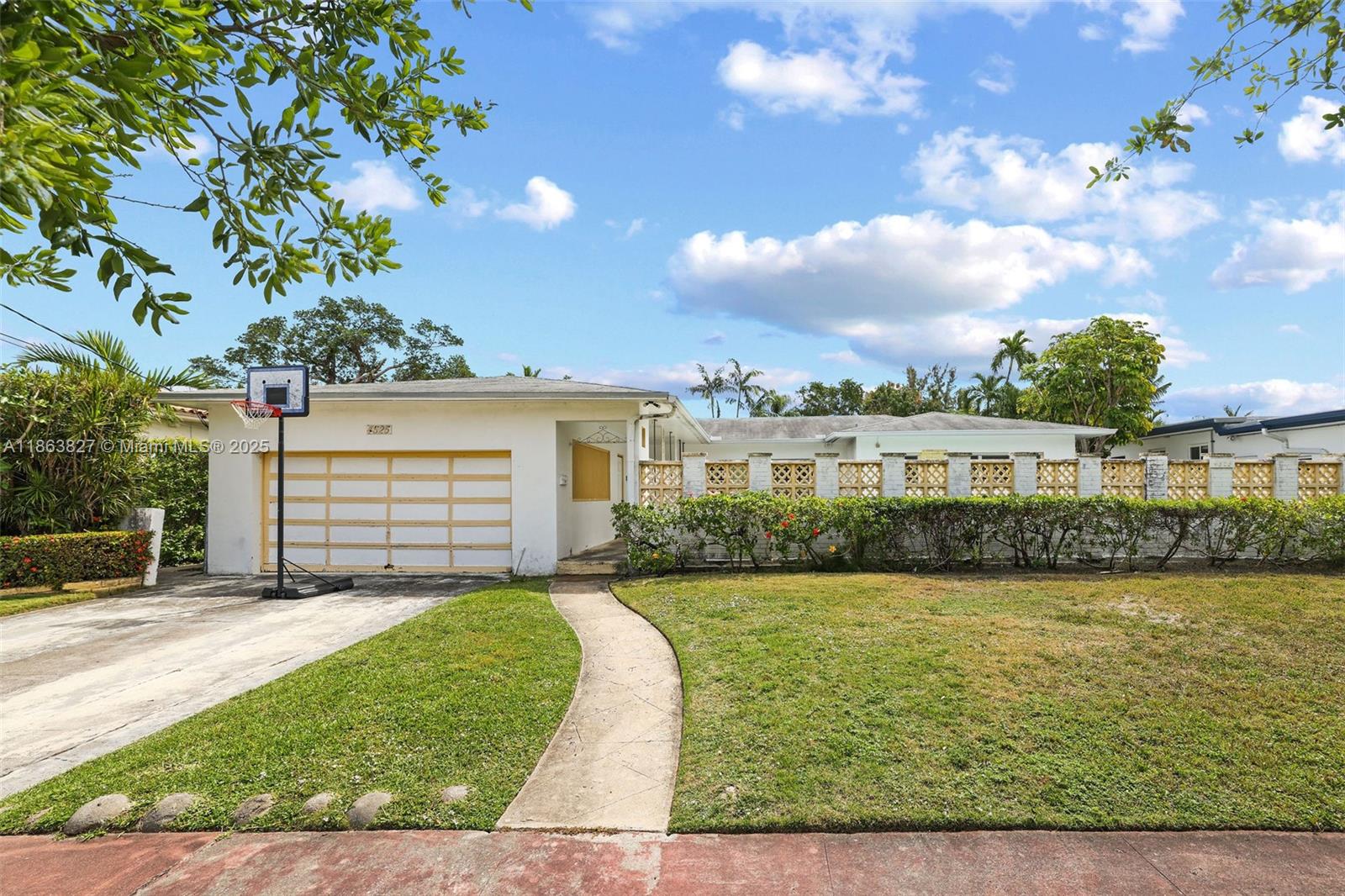 See details / sq. ft. $ 2025-08-22 0 Photo