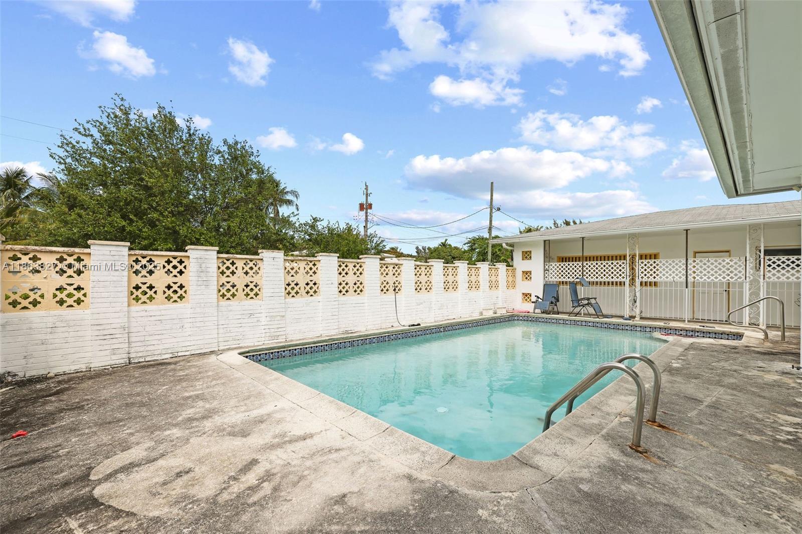 See details / sq. ft. $ 2025-08-22 0 Photo