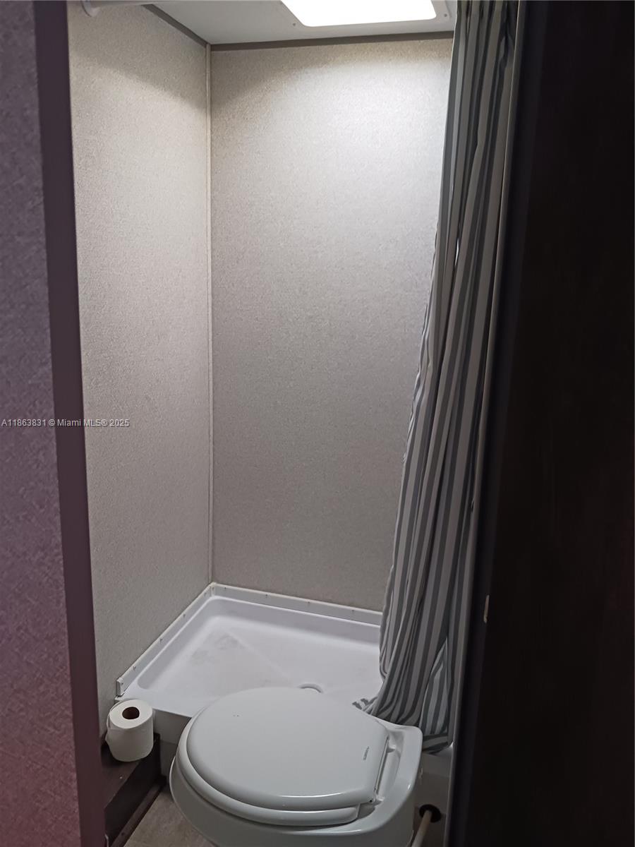 See details / 1886 sq. ft. $ 2025-08-22 0 Photo