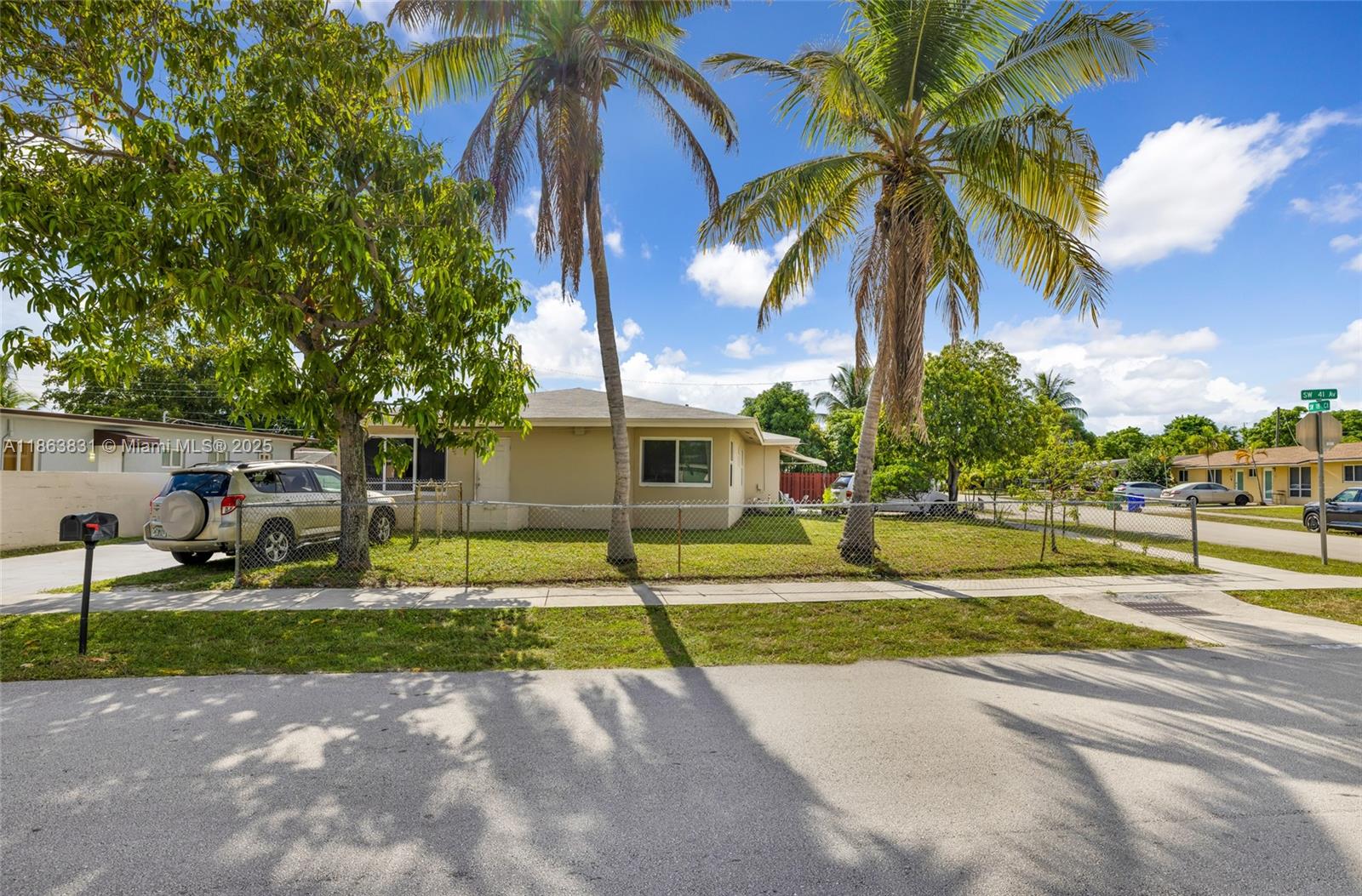 See details / 1886 sq. ft. $ 2025-08-22 0 Photo