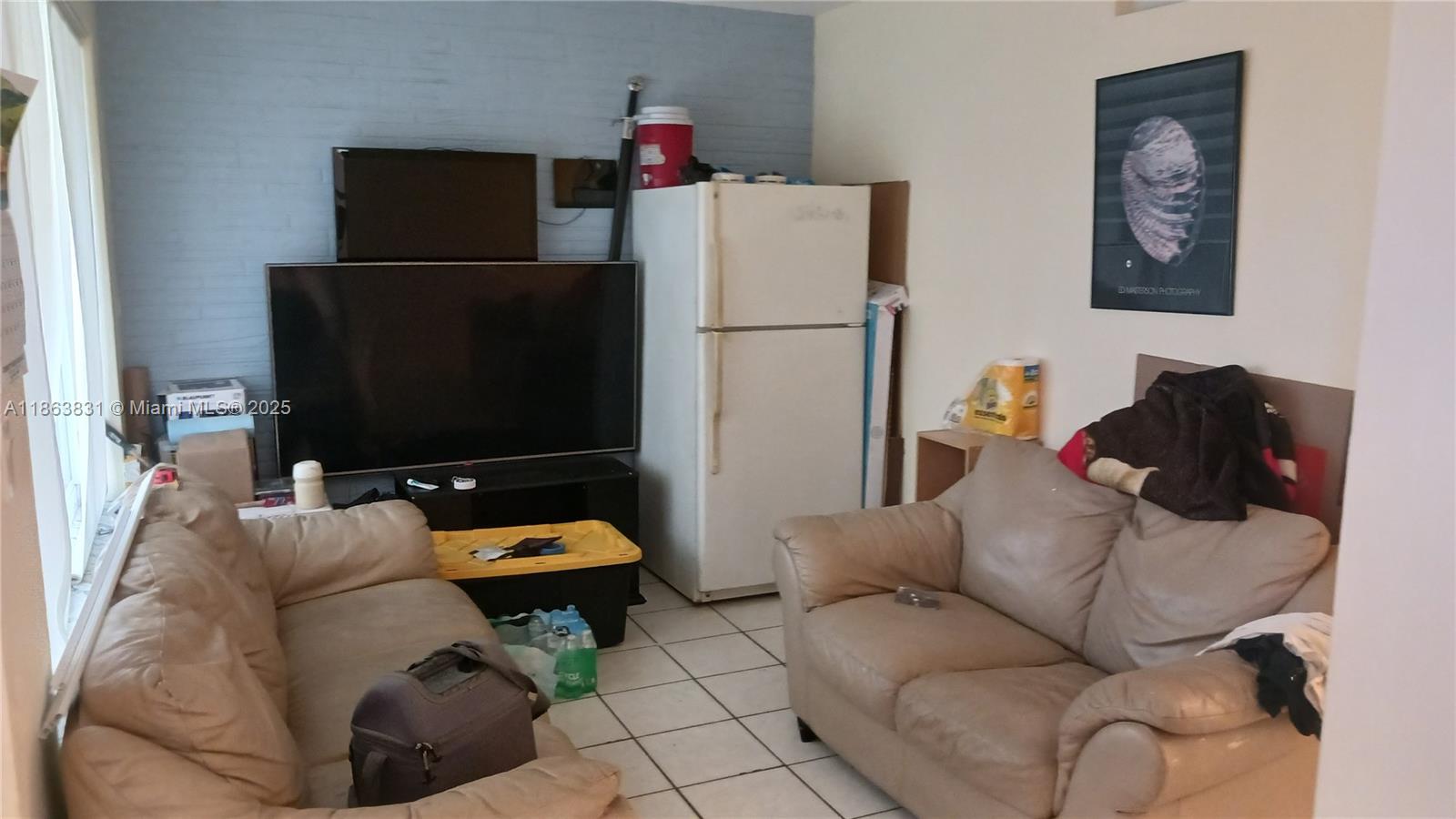 See details / 1886 sq. ft. $ 2025-08-22 0 Photo