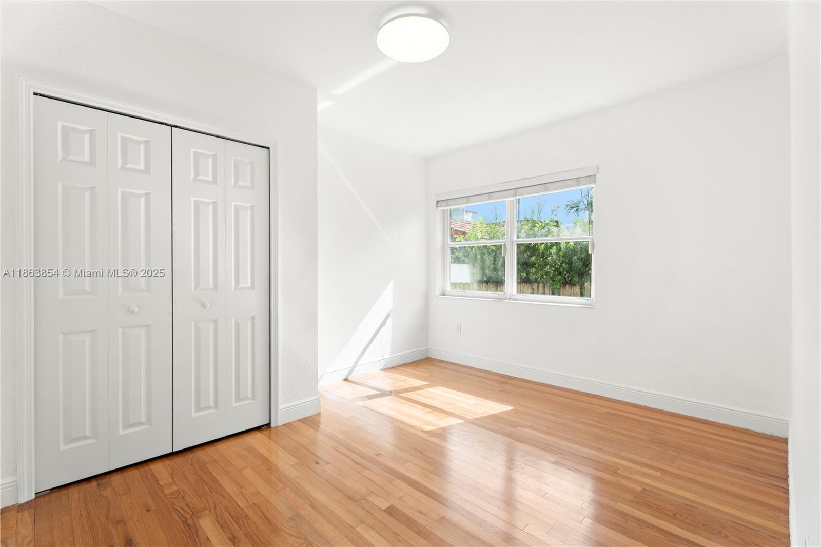 Ver detalles 1307 3 / 3 1920 sq. ft. $ 2025-08-22 0 foto