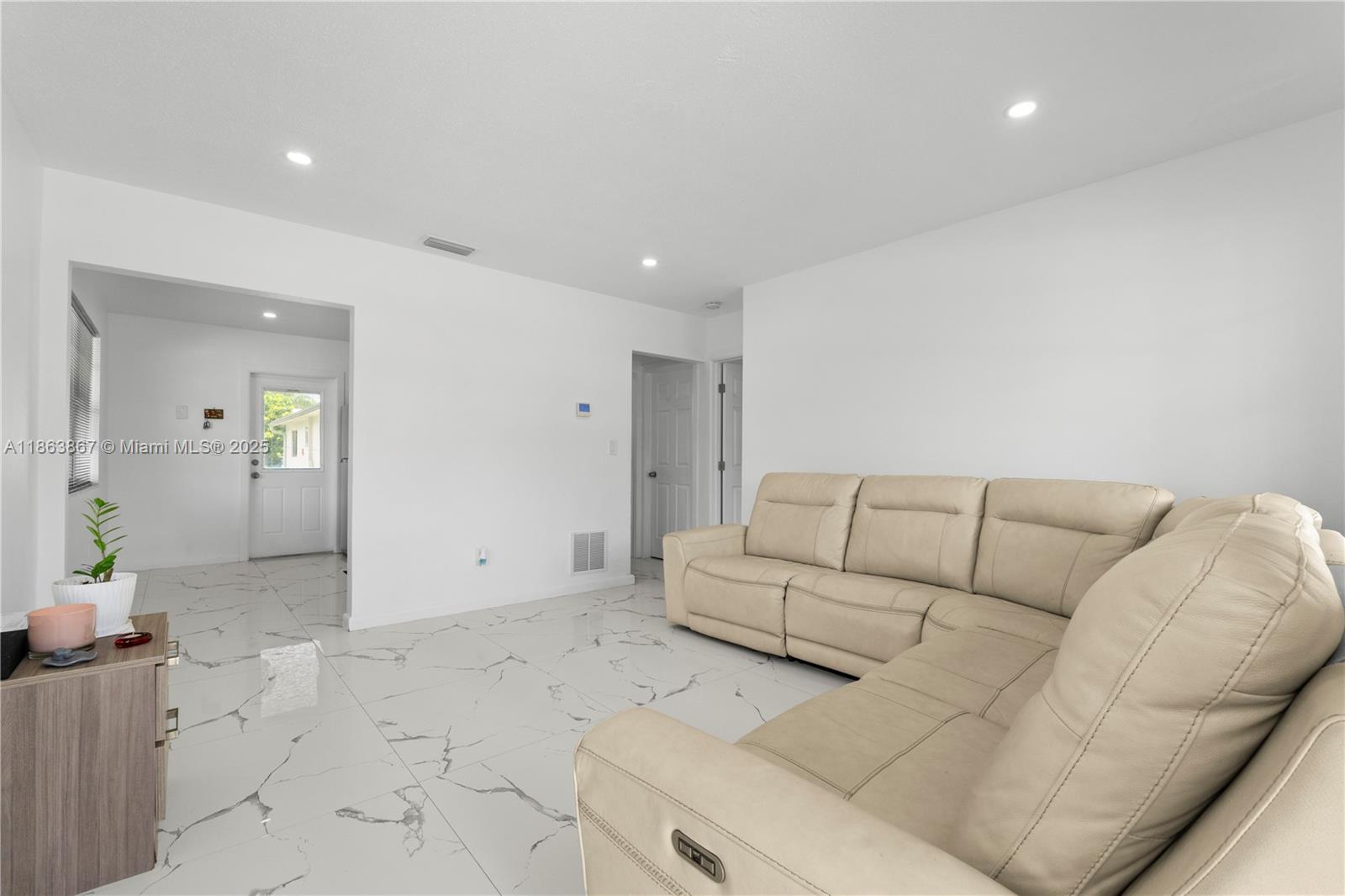   /  1784 sq. ft. $ 2025-08-22 0 Photo