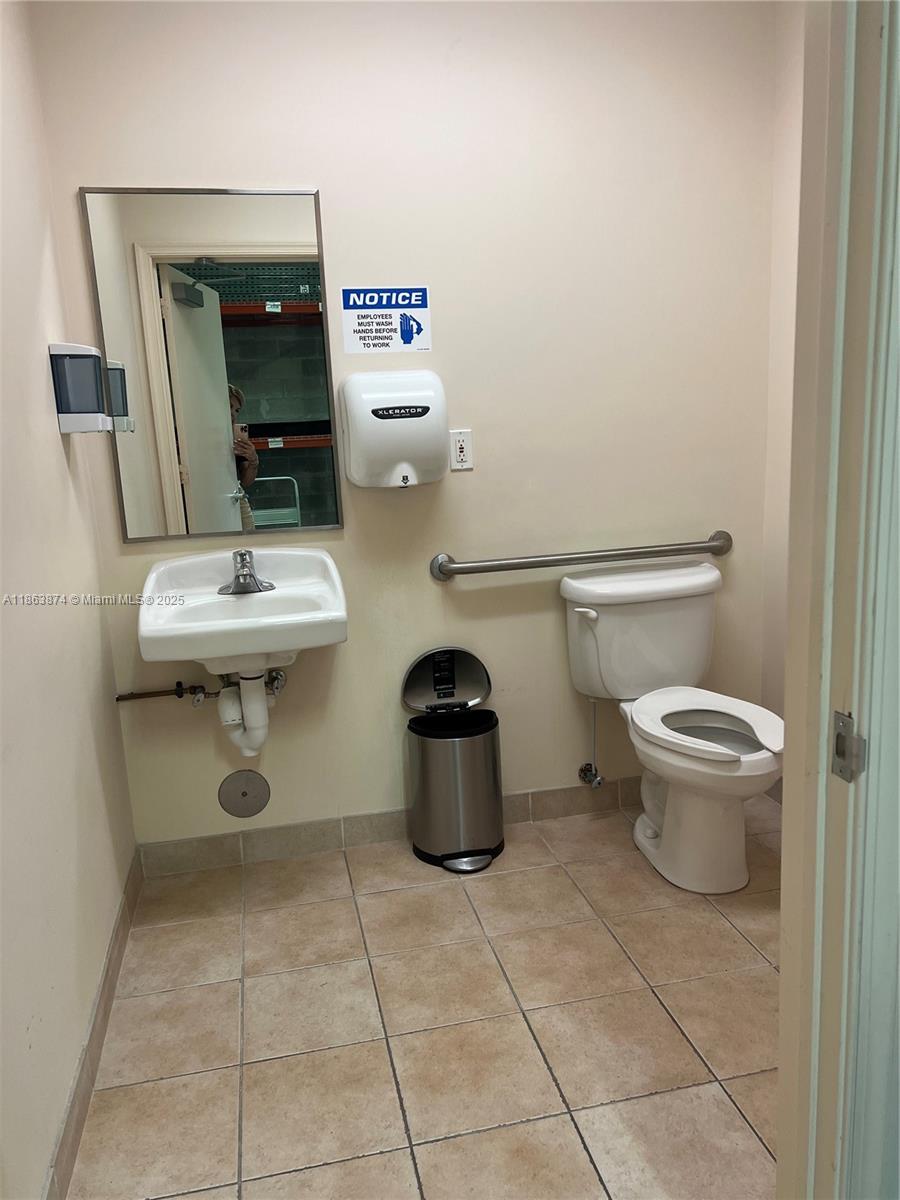 189  /   sq. ft. $ 2025-08-22 0 Photo