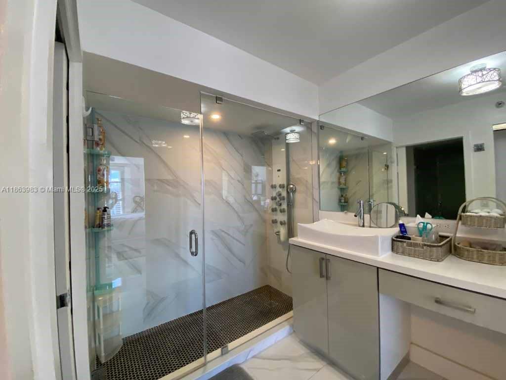 Photo of 3530 Mystic Pointe Dr  #3014, Aventura, Florida, 33180 - 