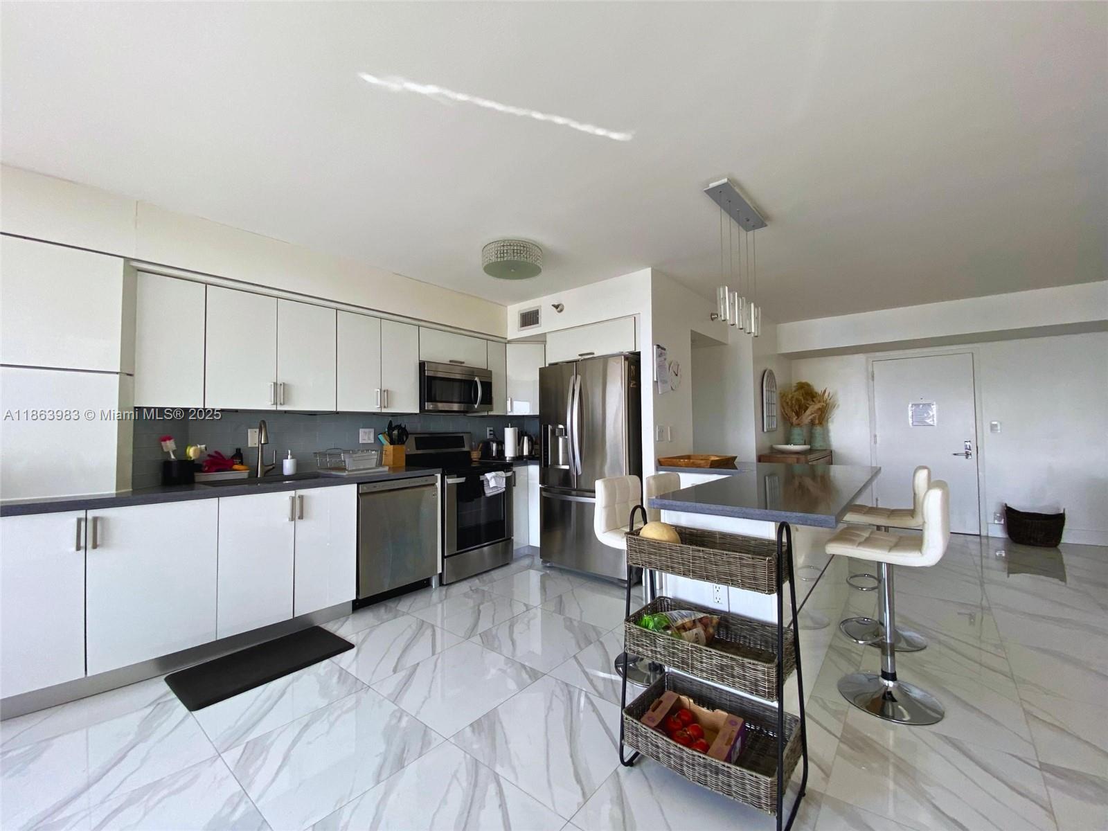 Photo of 3530 Mystic Pointe Dr #3014, Aventura, Florida, 33180 -