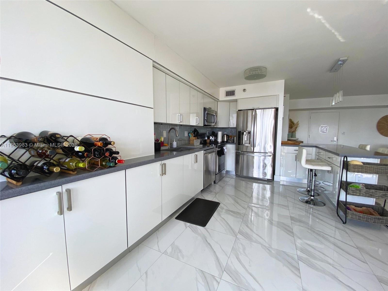 Photo of 3530 Mystic Pointe Dr #3014, Aventura, Florida, 33180 -