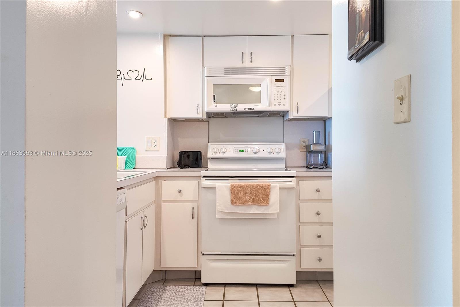 17A 1 / 1 545 sq. ft. $ 2025-08-22 0 Photo