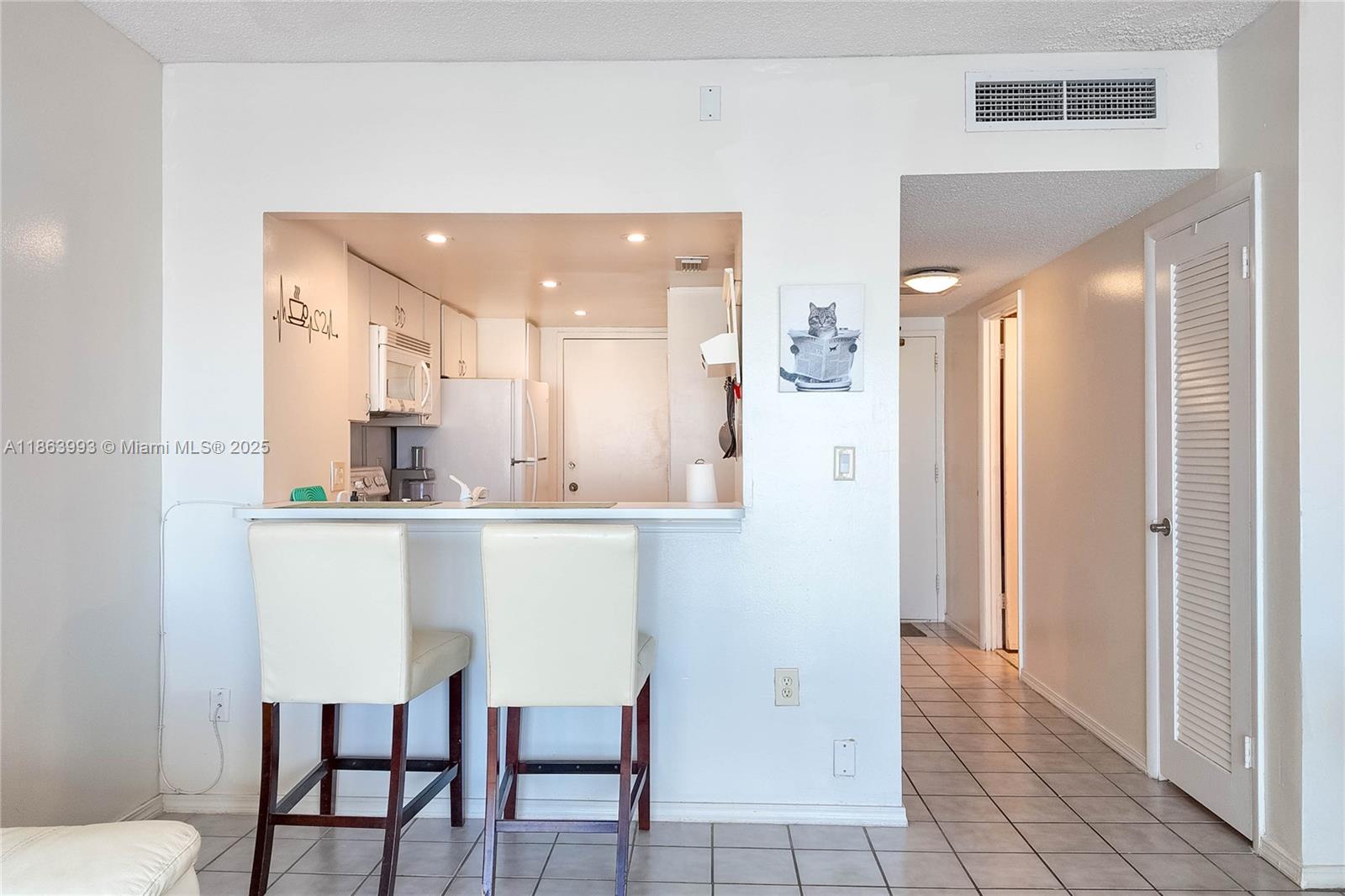 17A 1 / 1 545 sq. ft. $ 2025-08-22 0 Photo