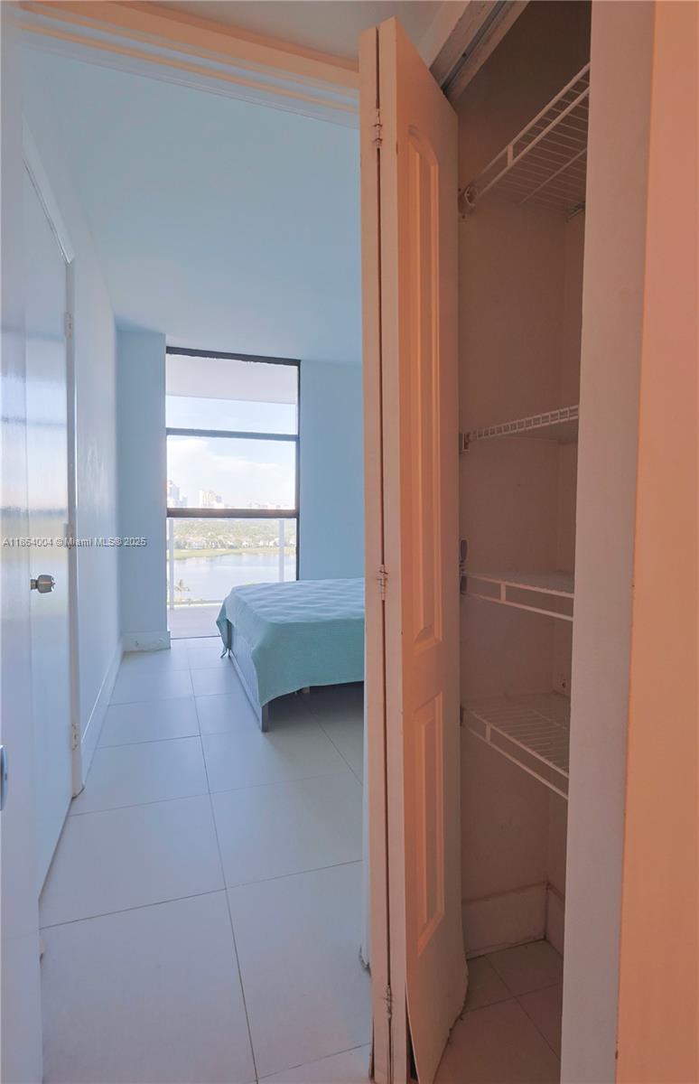Photo of 3701 Country Club Dr  #1504, Aventura, Florida, 33180 - 