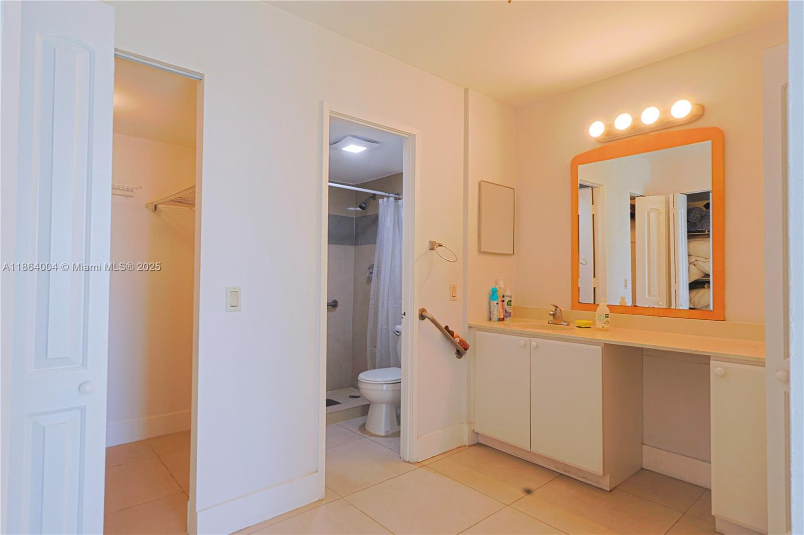 Photo of 3701 Country Club Dr  #1504, Aventura, Florida, 33180 - 