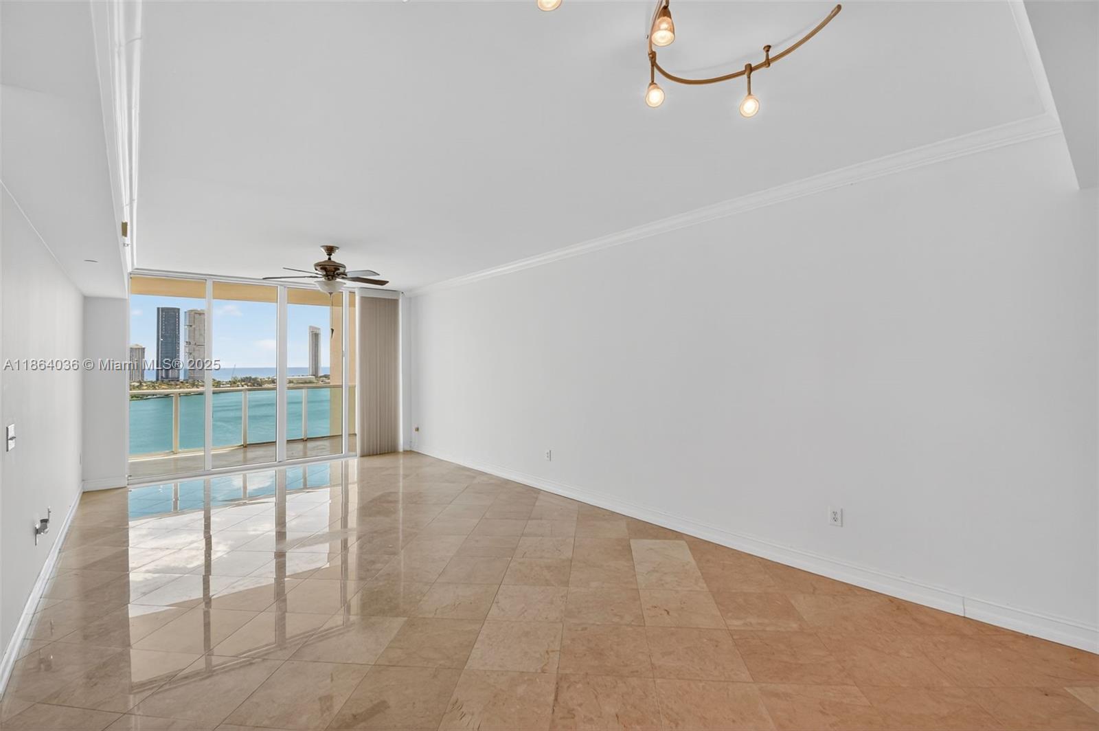 Photo of 3330 190th St  #1611, Aventura, Florida, 33180 - 