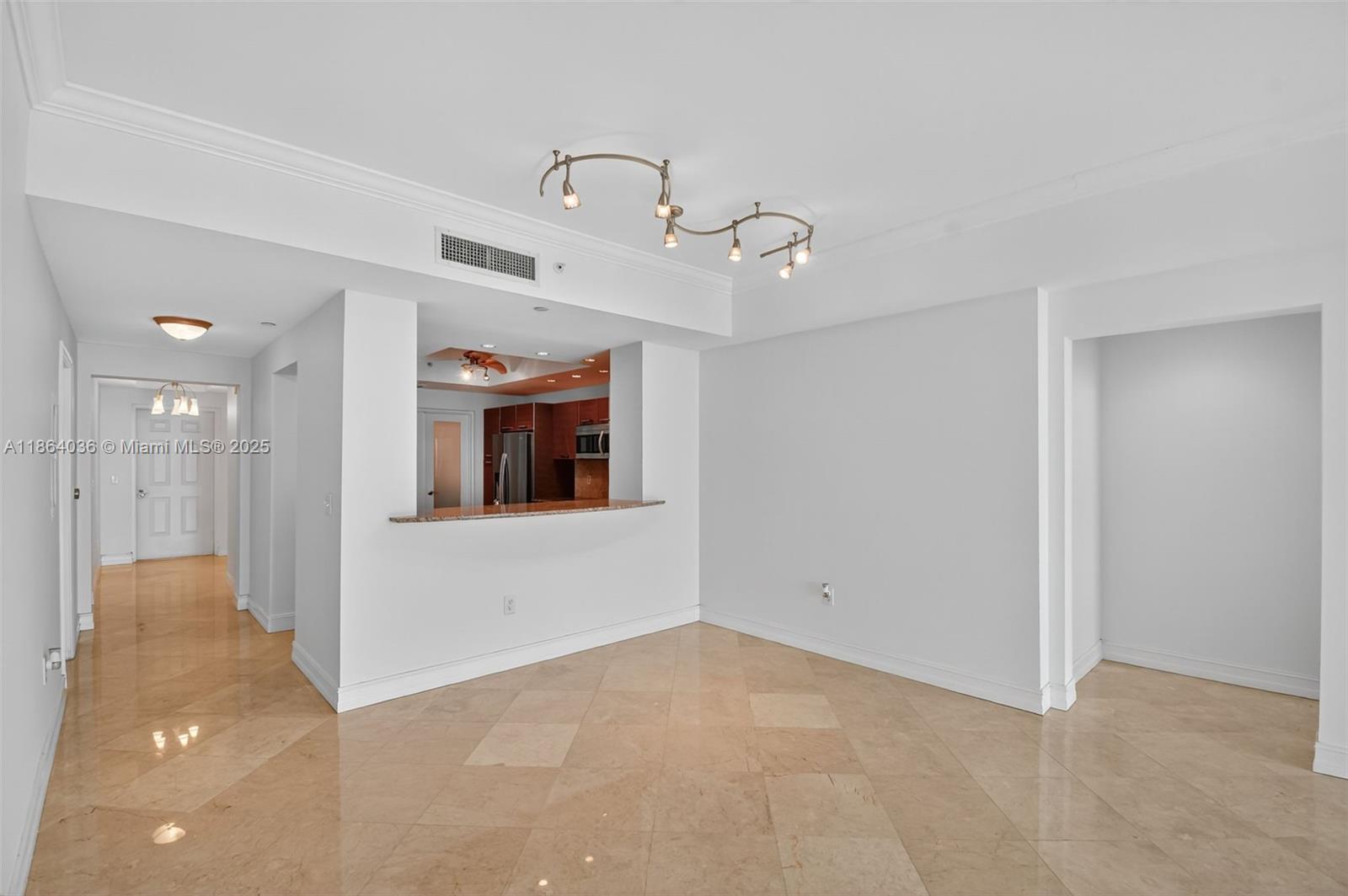 Photo of 3330 190th St  #1611, Aventura, Florida, 33180 - 