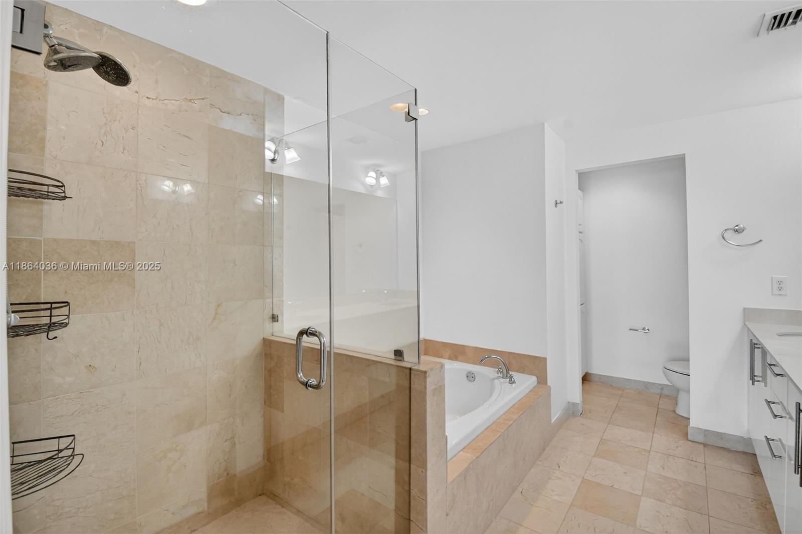 Photo of 3330 190th St  #1611, Aventura, Florida, 33180 - 