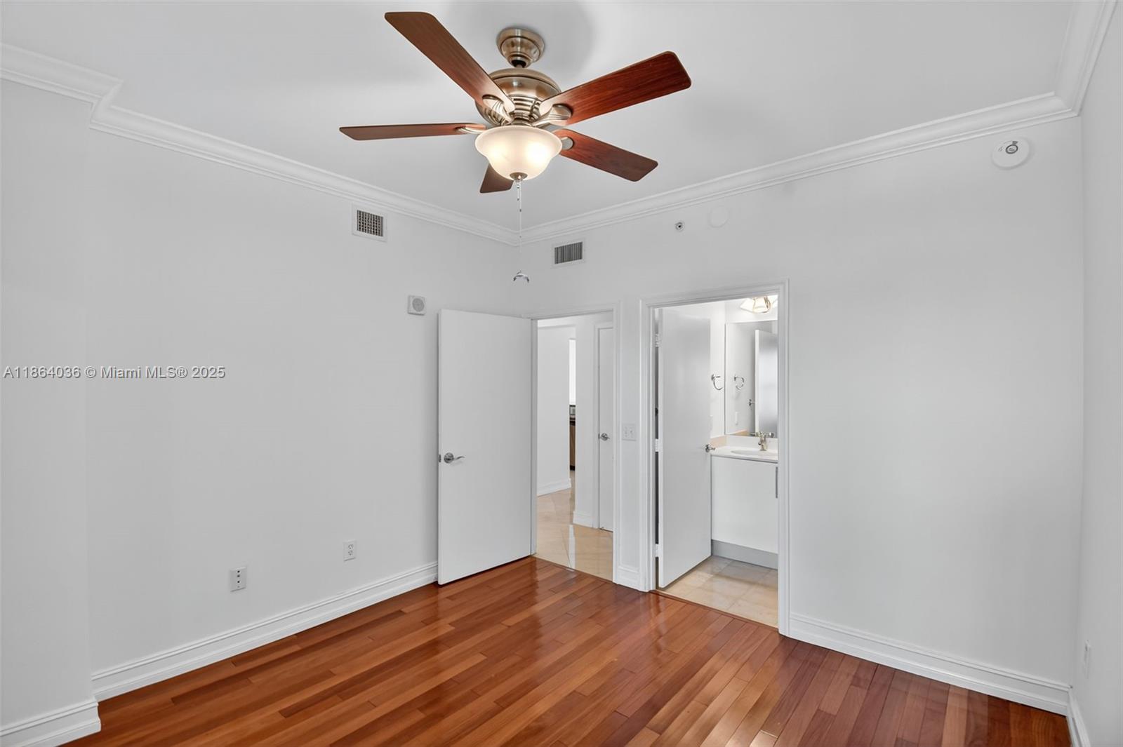 Photo of 3330 190th St  #1611, Aventura, Florida, 33180 - 