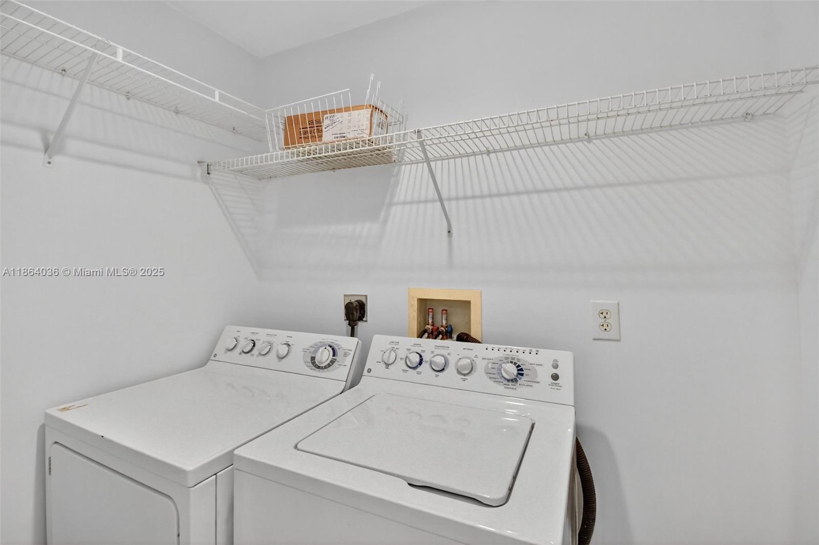 Photo of 3330 190th St  #1611, Aventura, Florida, 33180 - 