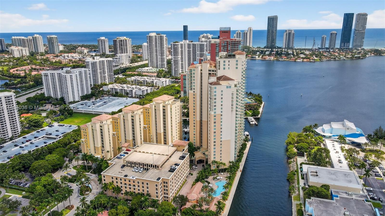 Photo of 3330 190th St  #1611, Aventura, Florida, 33180 - 