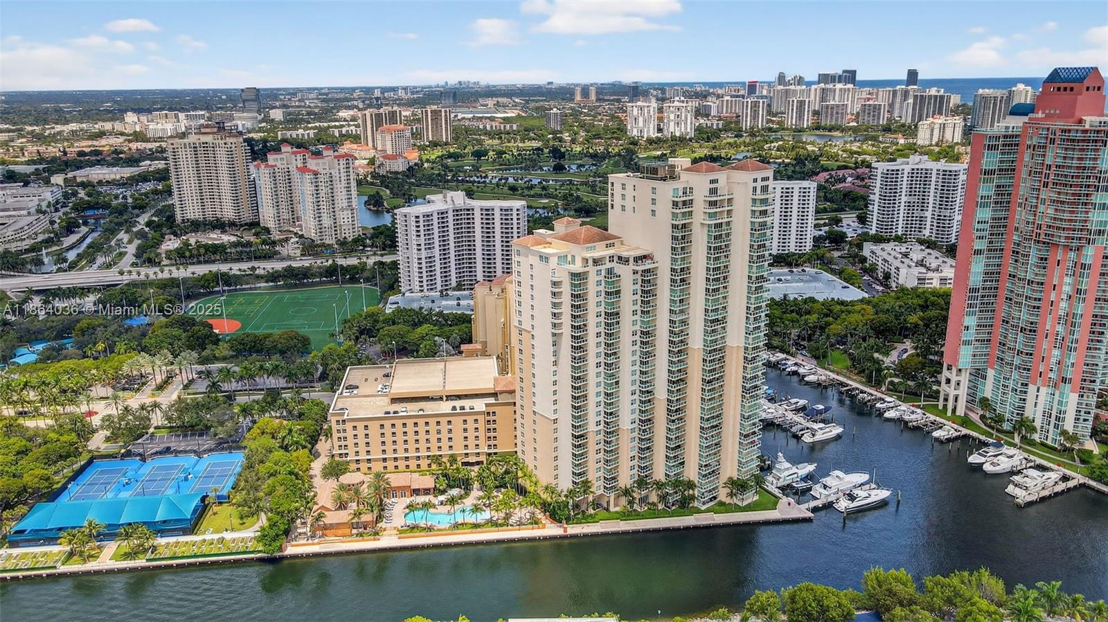 Photo of 3330 190th St  #1611, Aventura, Florida, 33180 - 
