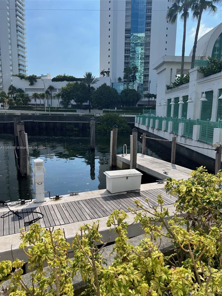 See details / sq. ft. $ 2025-08-22 0 Photo