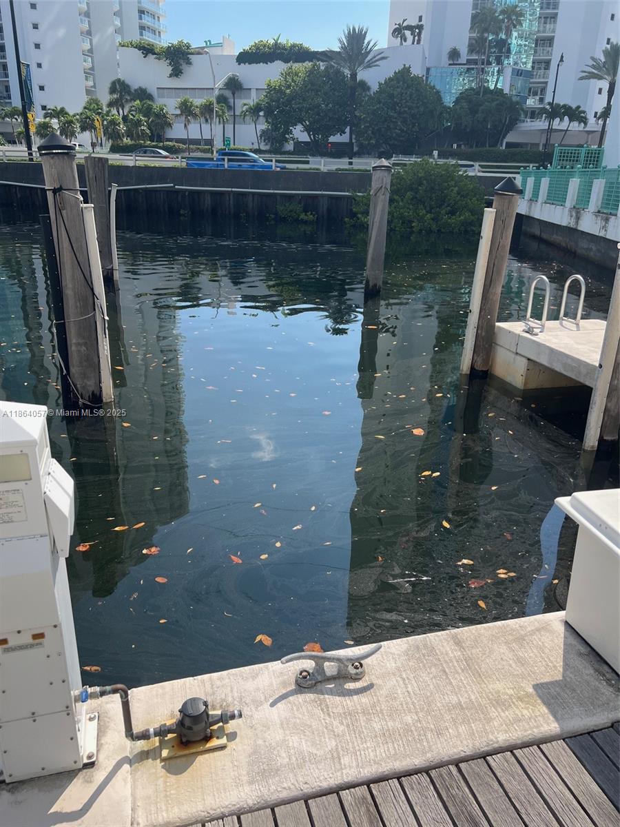 See details / sq. ft. $ 2025-08-22 0 Photo