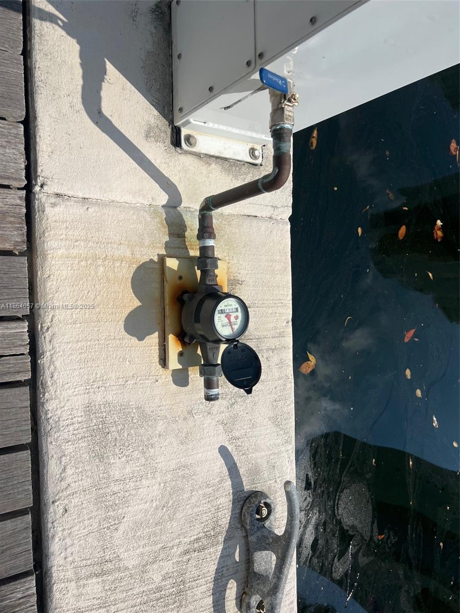 See details / sq. ft. $ 2025-08-22 0 Photo