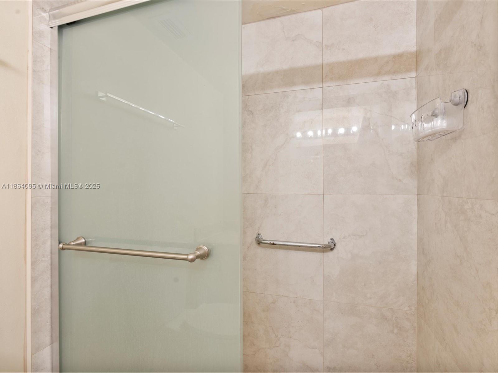 Photo of 3725 Ocean Dr  #1207, Hollywood, Florida, 33019 - 