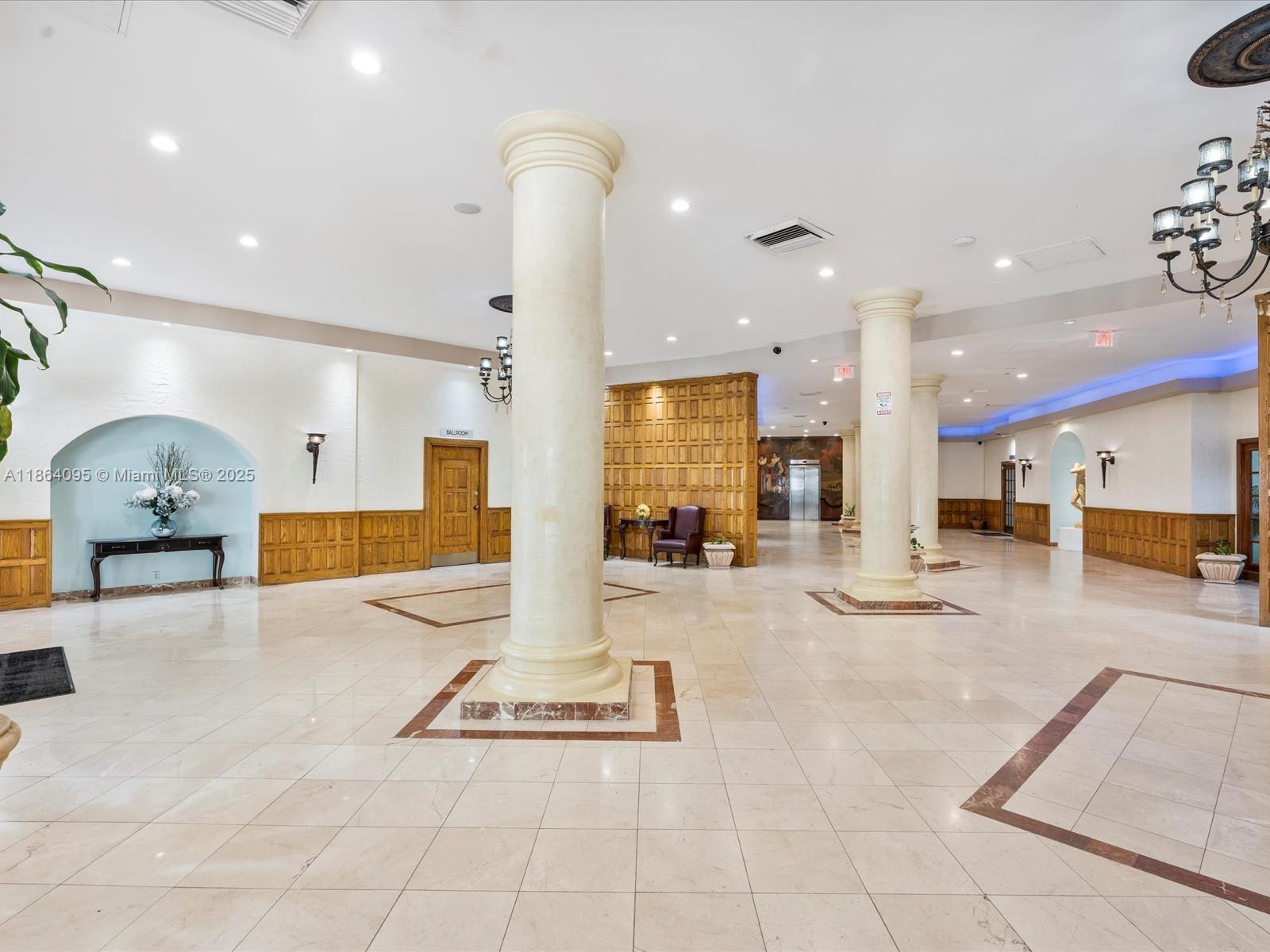 Photo of 3725 Ocean Dr  #1207, Hollywood, Florida, 33019 - 