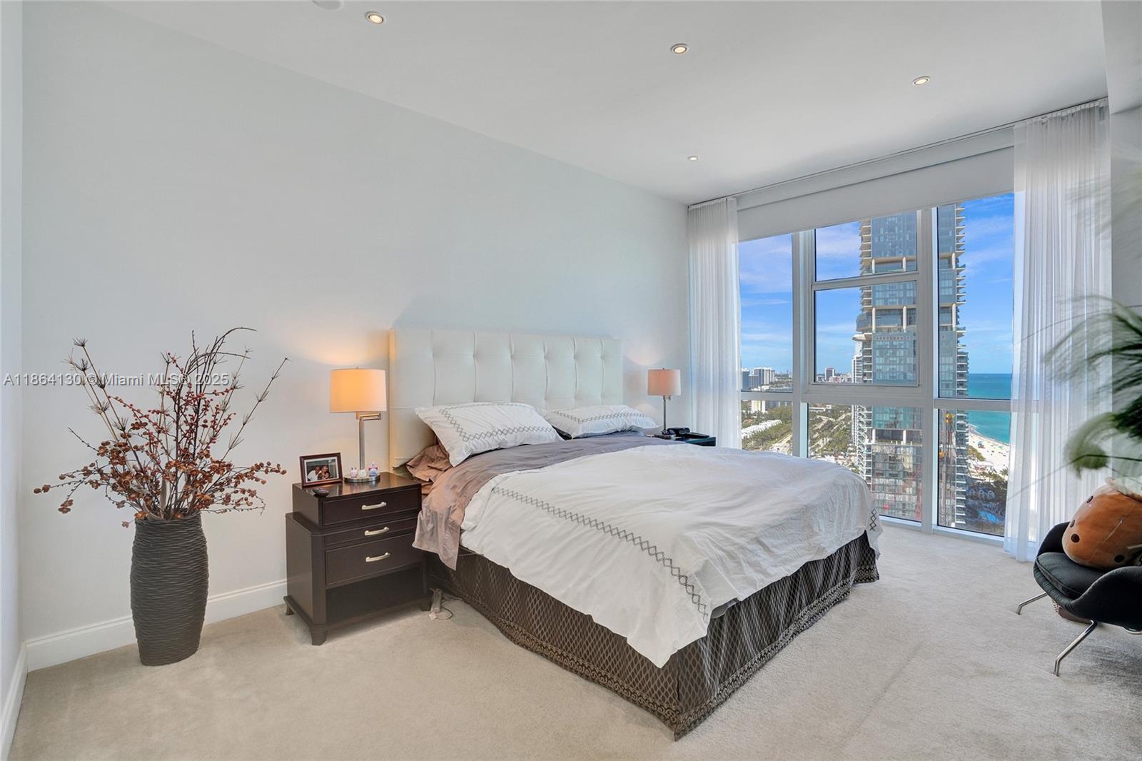 See details 3804 2 / 4 2174 sq. ft. $ 2025-08-22 0 Photo
