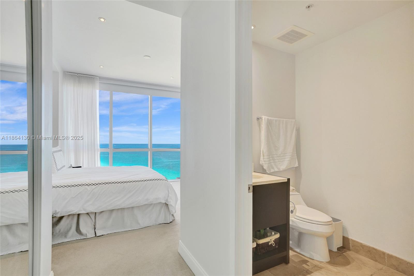 See details 3804 2 / 4 2174 sq. ft. $ 2025-08-22 0 Photo