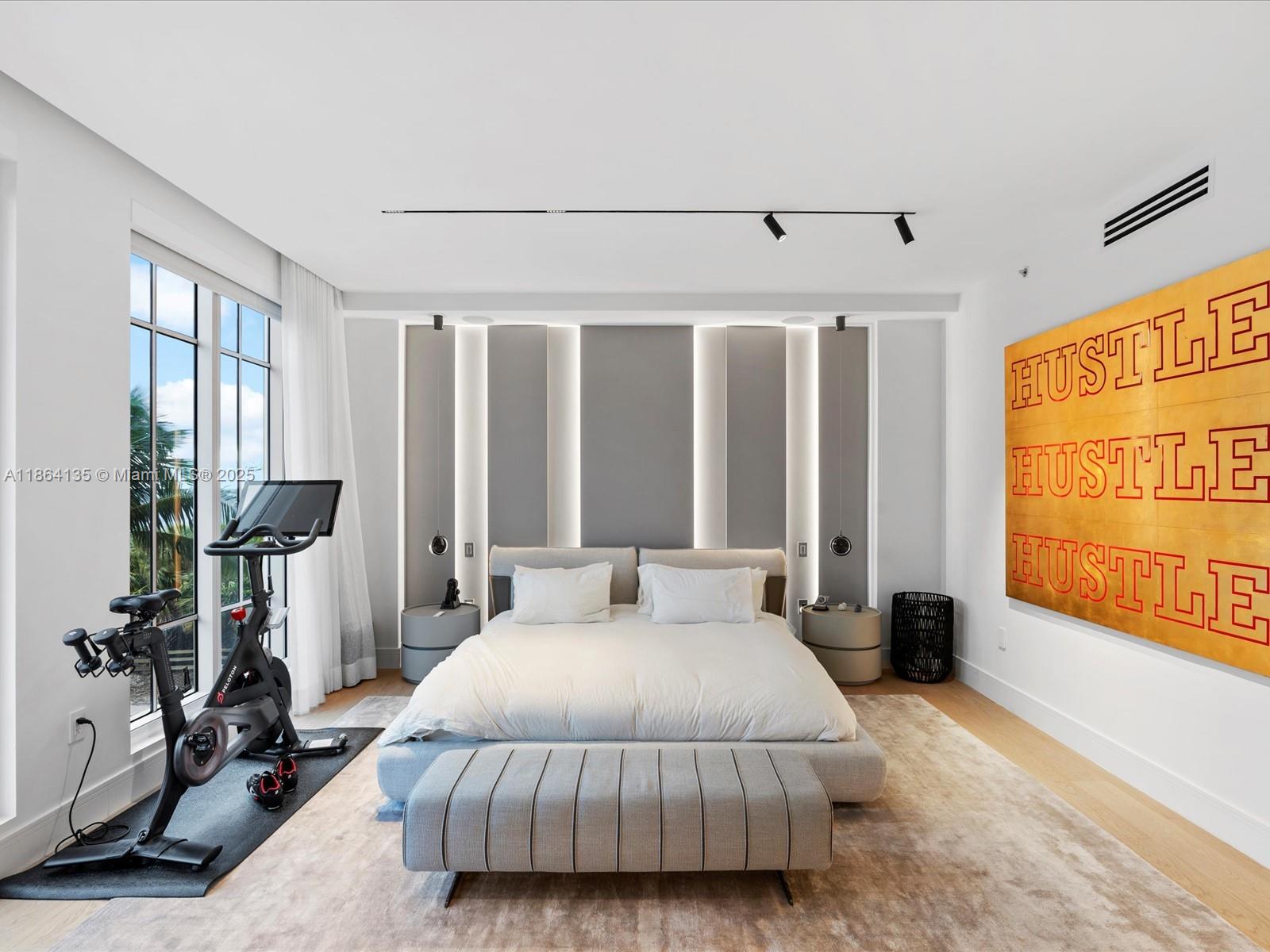 Photo of 3501 Ocean Dr  #V5, Hollywood, Florida, 33019 - 