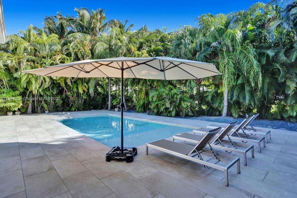 Photo of 685 Golden Beach Dr  (685), Golden Beach, Florida, 33160 - 