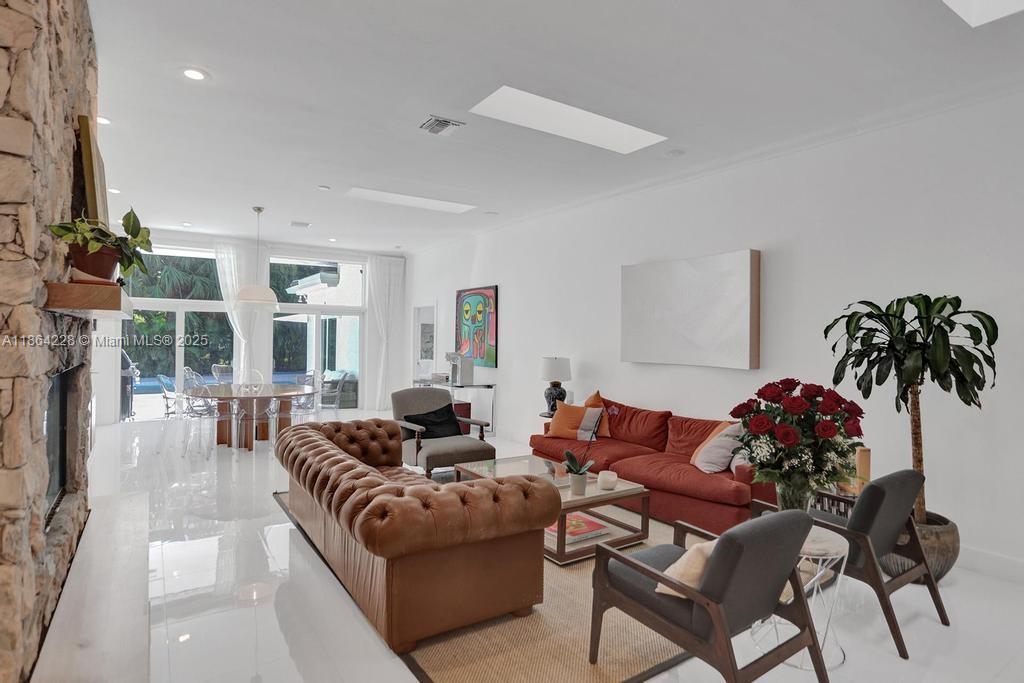 Photo of 685 Golden Beach Dr (685), Golden Beach, Florida, 33160 -