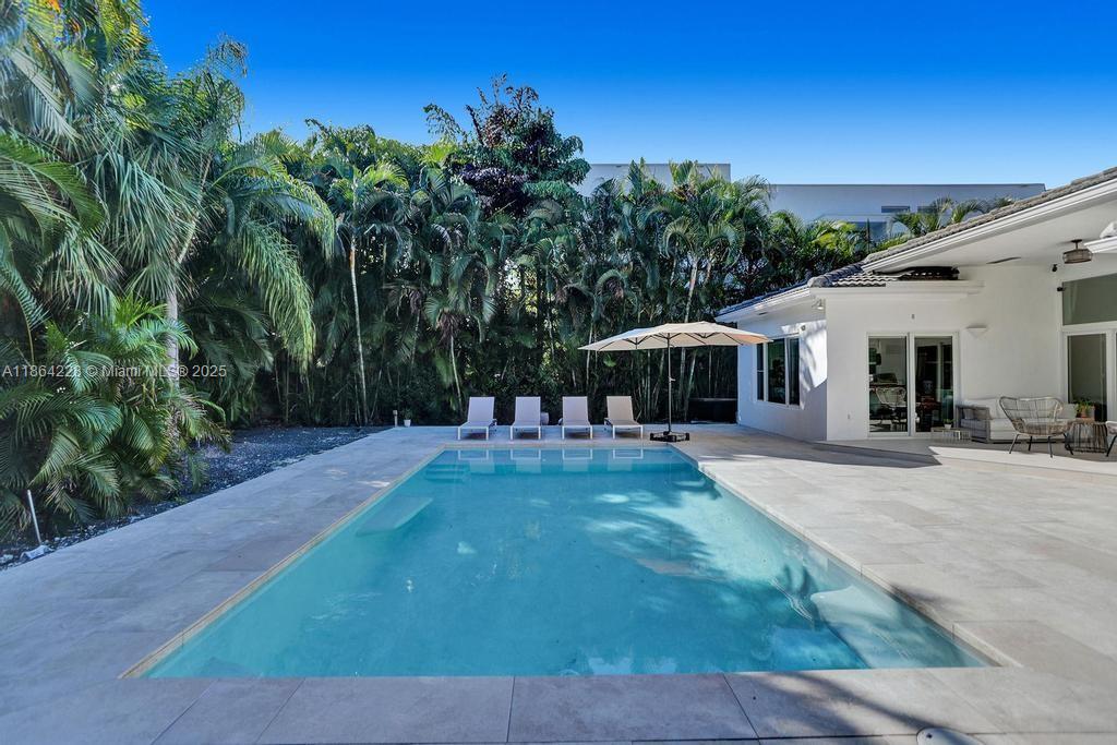 Photo of 685 Golden Beach Dr  (685), Golden Beach, Florida, 33160 - 