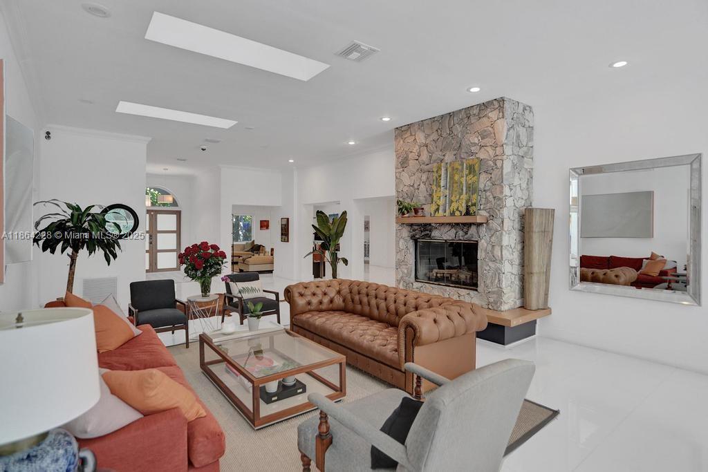 Photo of 685 Golden Beach Dr (685), Golden Beach, Florida, 33160 -