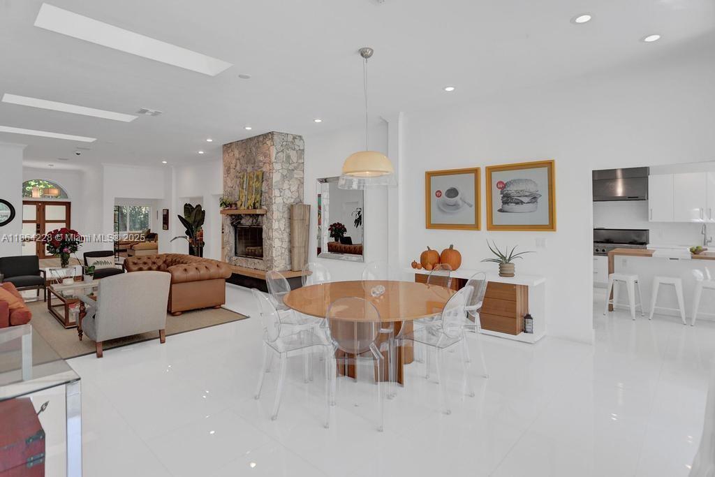 Photo of 685 Golden Beach Dr (685), Golden Beach, Florida, 33160 -