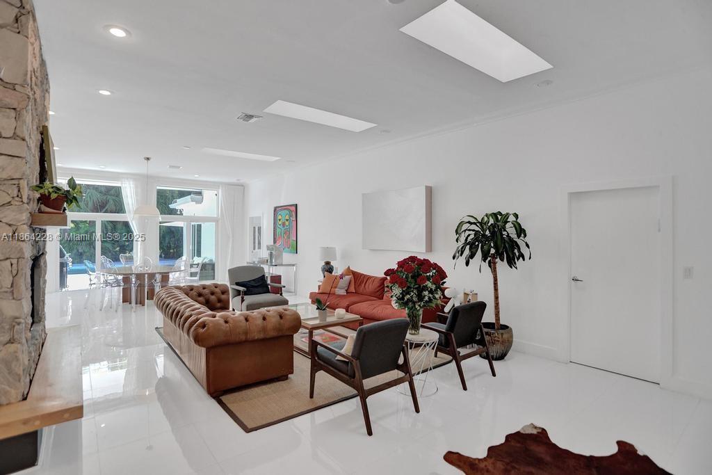 Photo of 685 Golden Beach Dr (685), Golden Beach, Florida, 33160 -