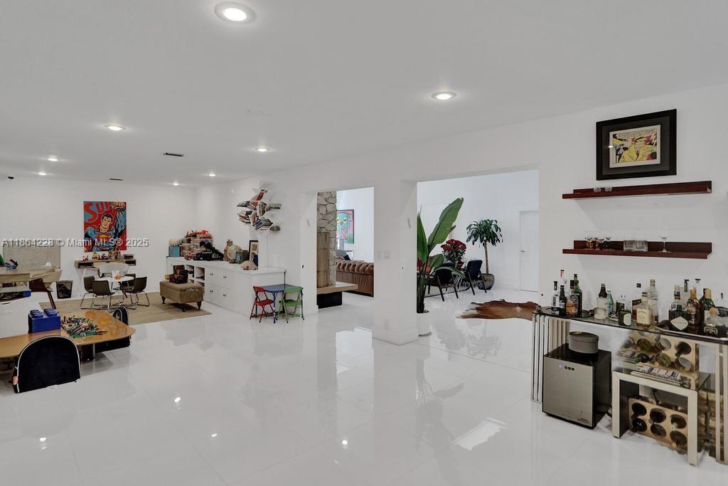 Photo of 685 Golden Beach Dr (685), Golden Beach, Florida, 33160 -