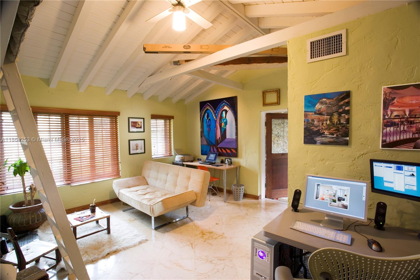 See details / 668 sq. ft. $ 2025-08-23 0 Photo