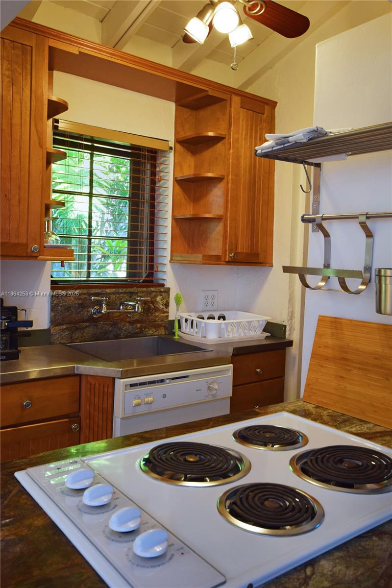 See details / 668 sq. ft. $ 2025-08-23 0 Photo
