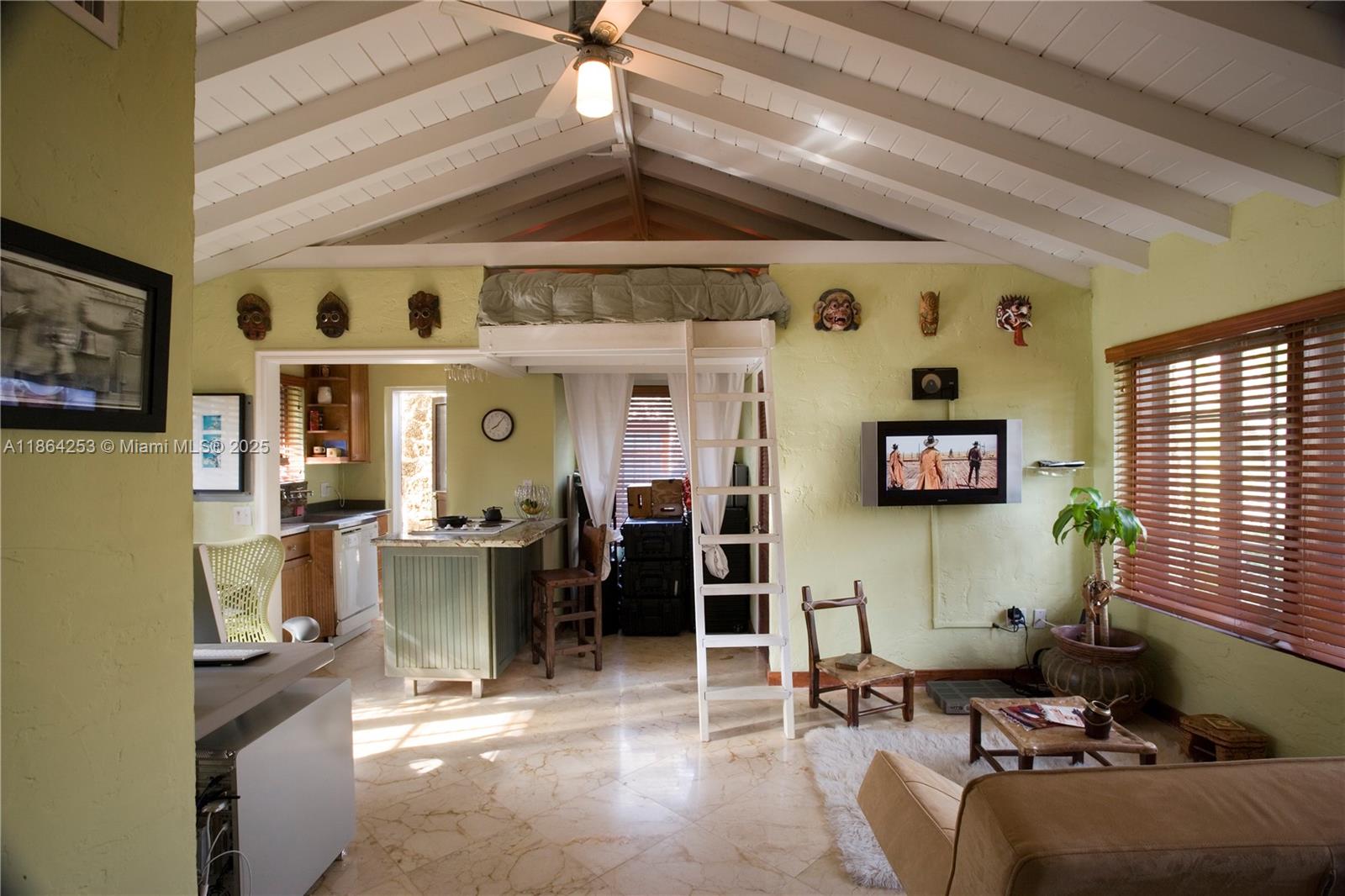 See details / 668 sq. ft. $ 2025-08-23 0 Photo