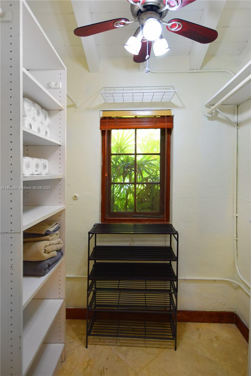 See details / sq. ft. $ 2025-08-23 0 Photo