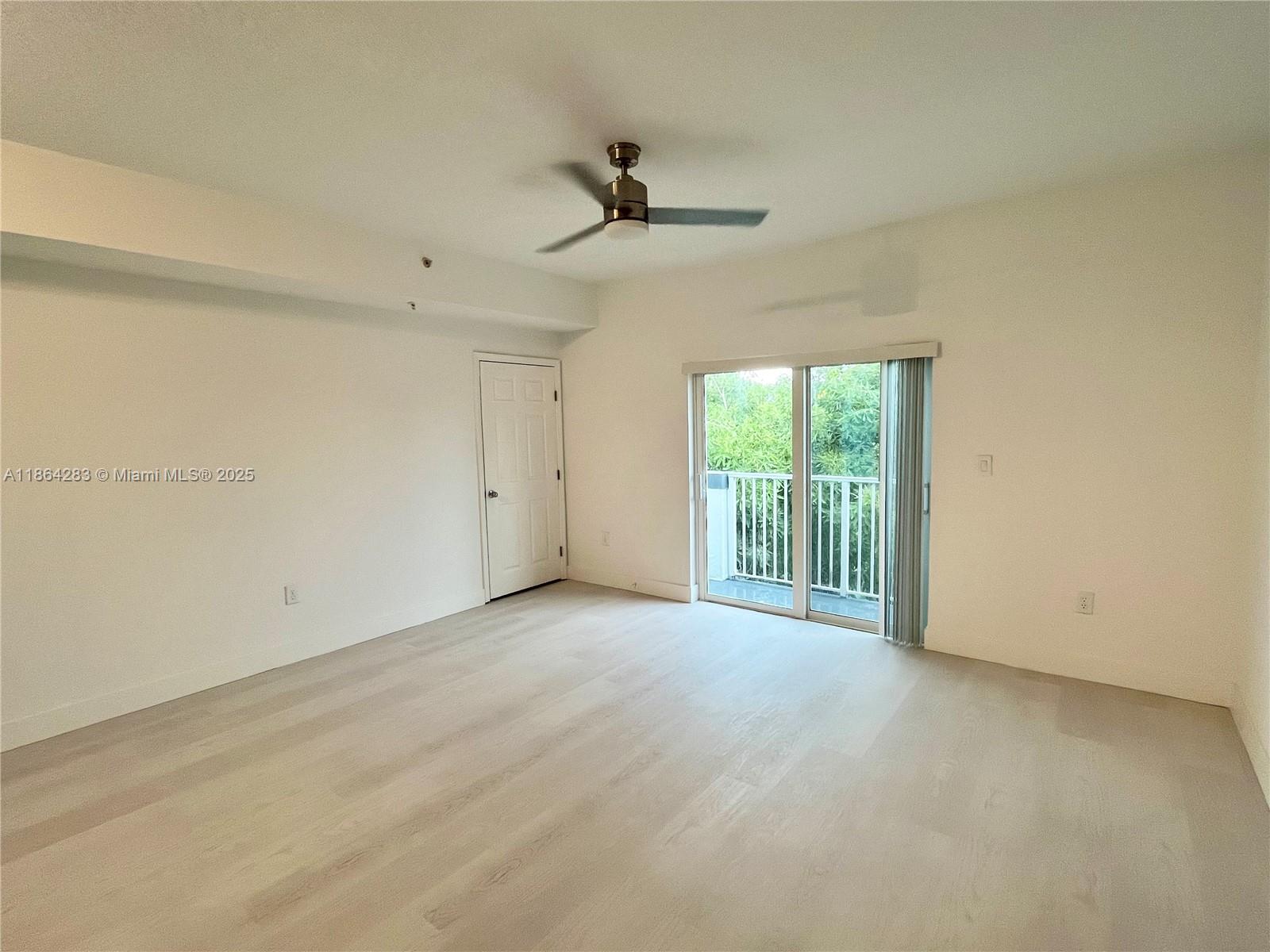 See details 302 1 / 1 720 sq. ft. $ 2025-08-24 0 Photo